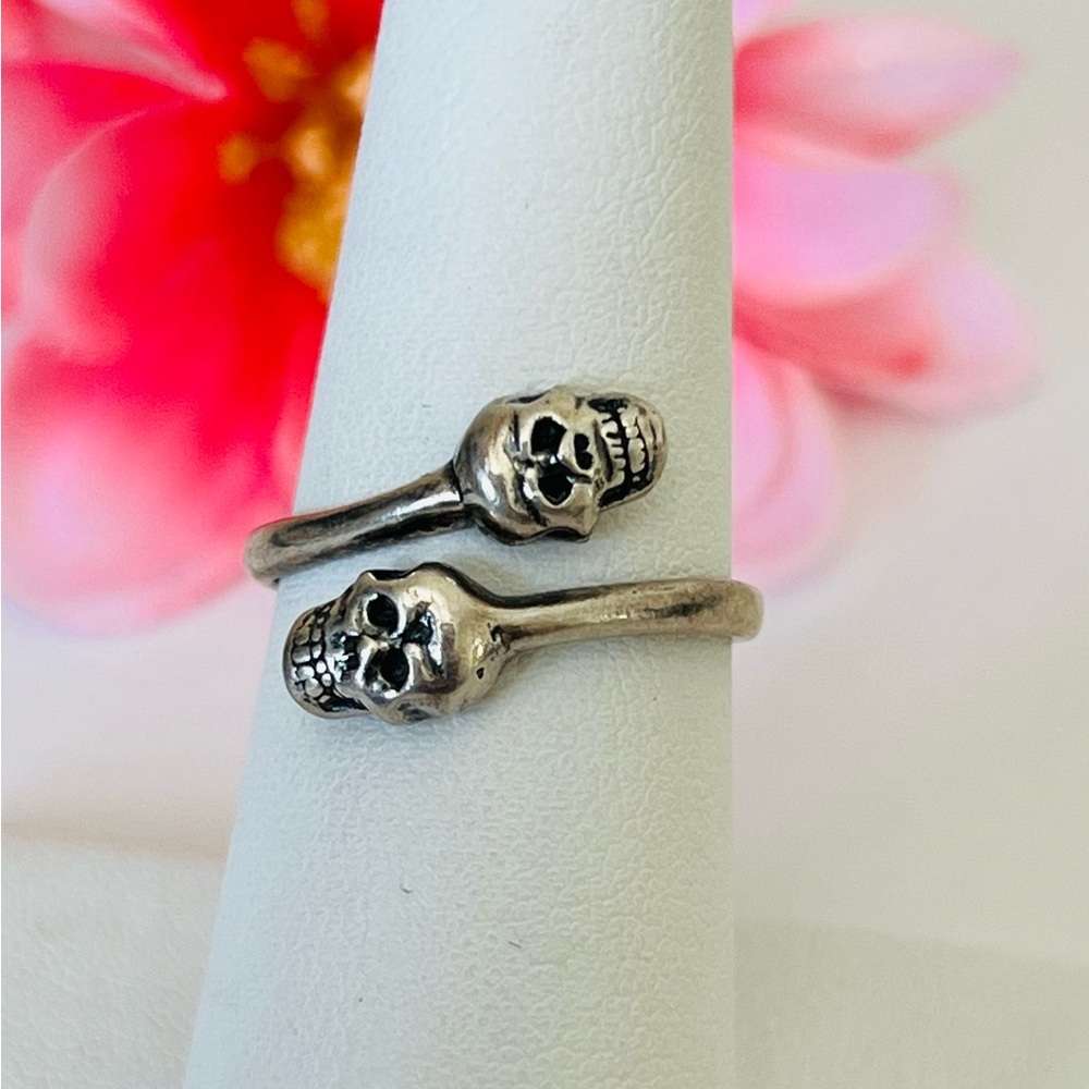 Vintage Silver Skull Ring size 7